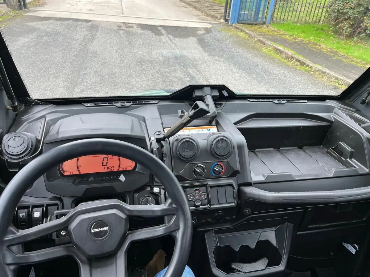 2024 Can-am HD7 - Image 2