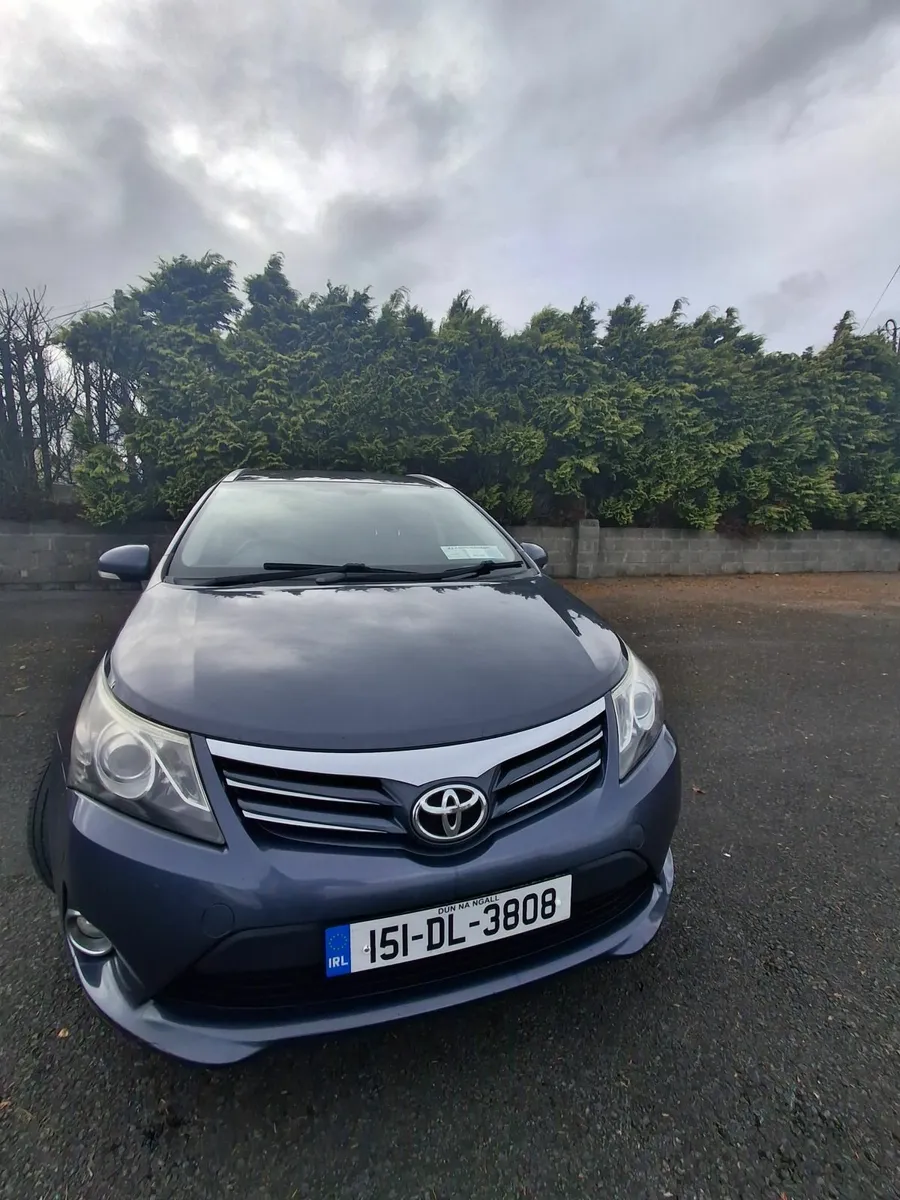 Toyota Avensis 2015 - Image 2