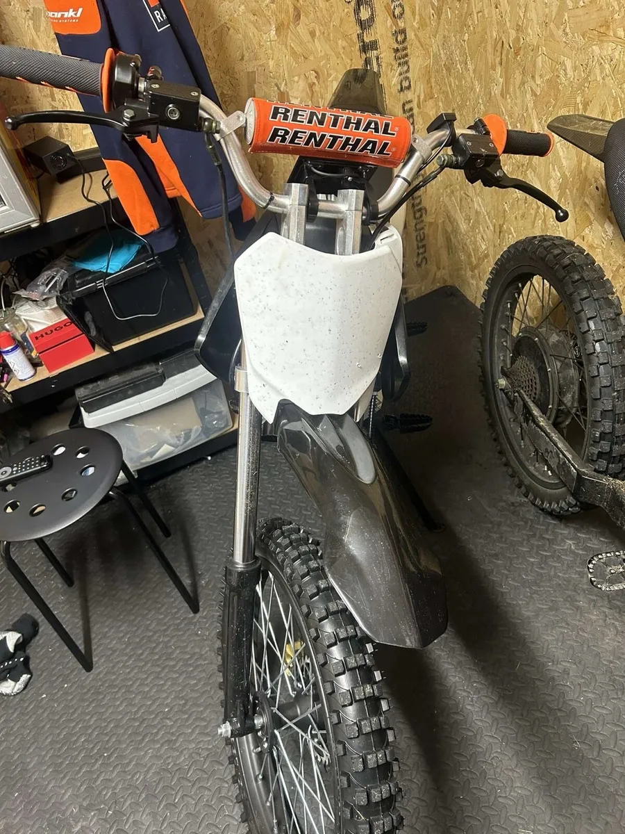 Electric dirt bike - Image 1