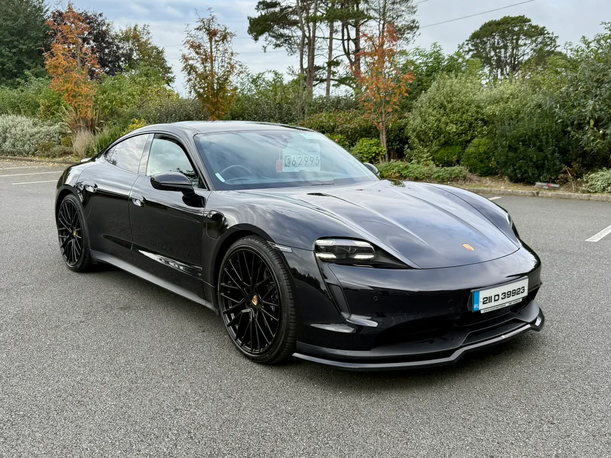 2021 PORSCHE TAYCAN 93.4 KWH 5 SEATS - Image 1