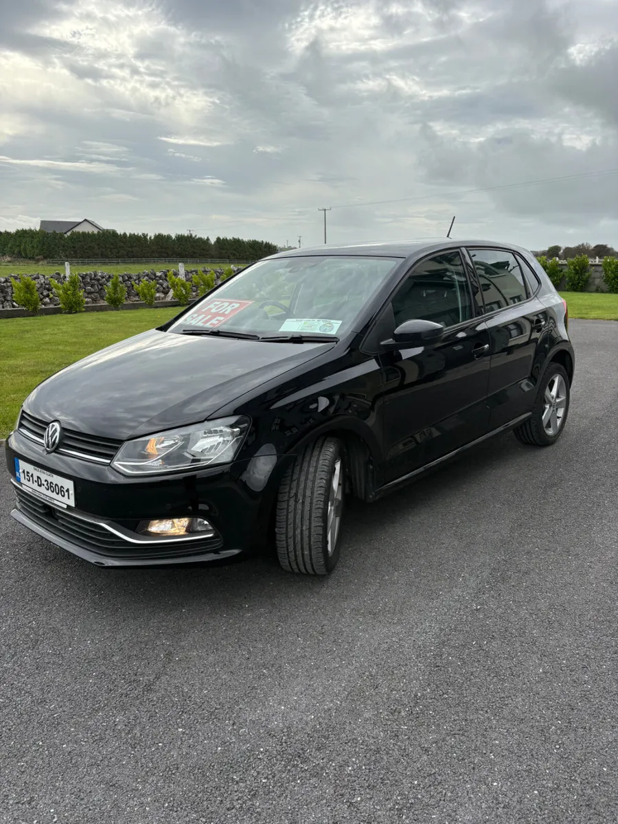 Volkswagen Polo 2015 - Image 2