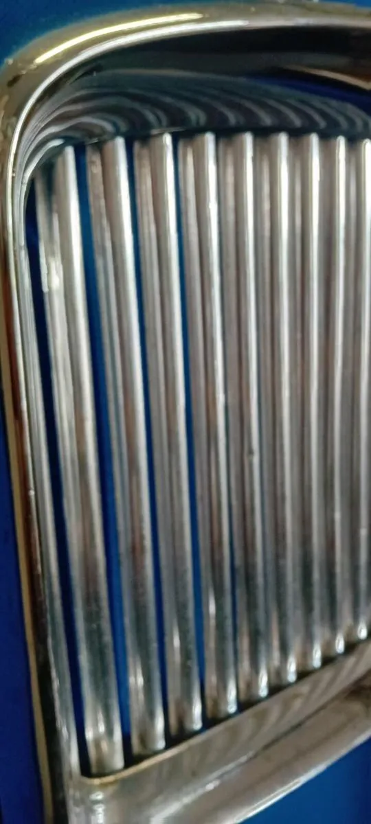 Original Chrome Vanderplas Front Grill - Image 3