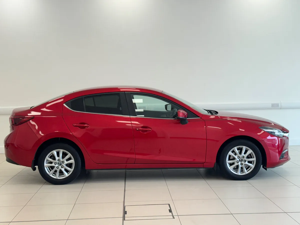 Mazda Mazda3 2018 - Image 3
