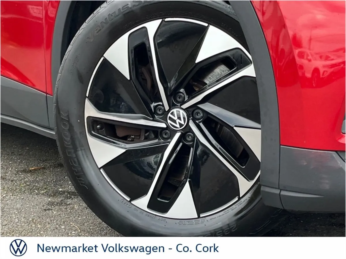 Volkswagen ID.4 Life 77kwh 174BHP BIG Battery Lon - Image 2