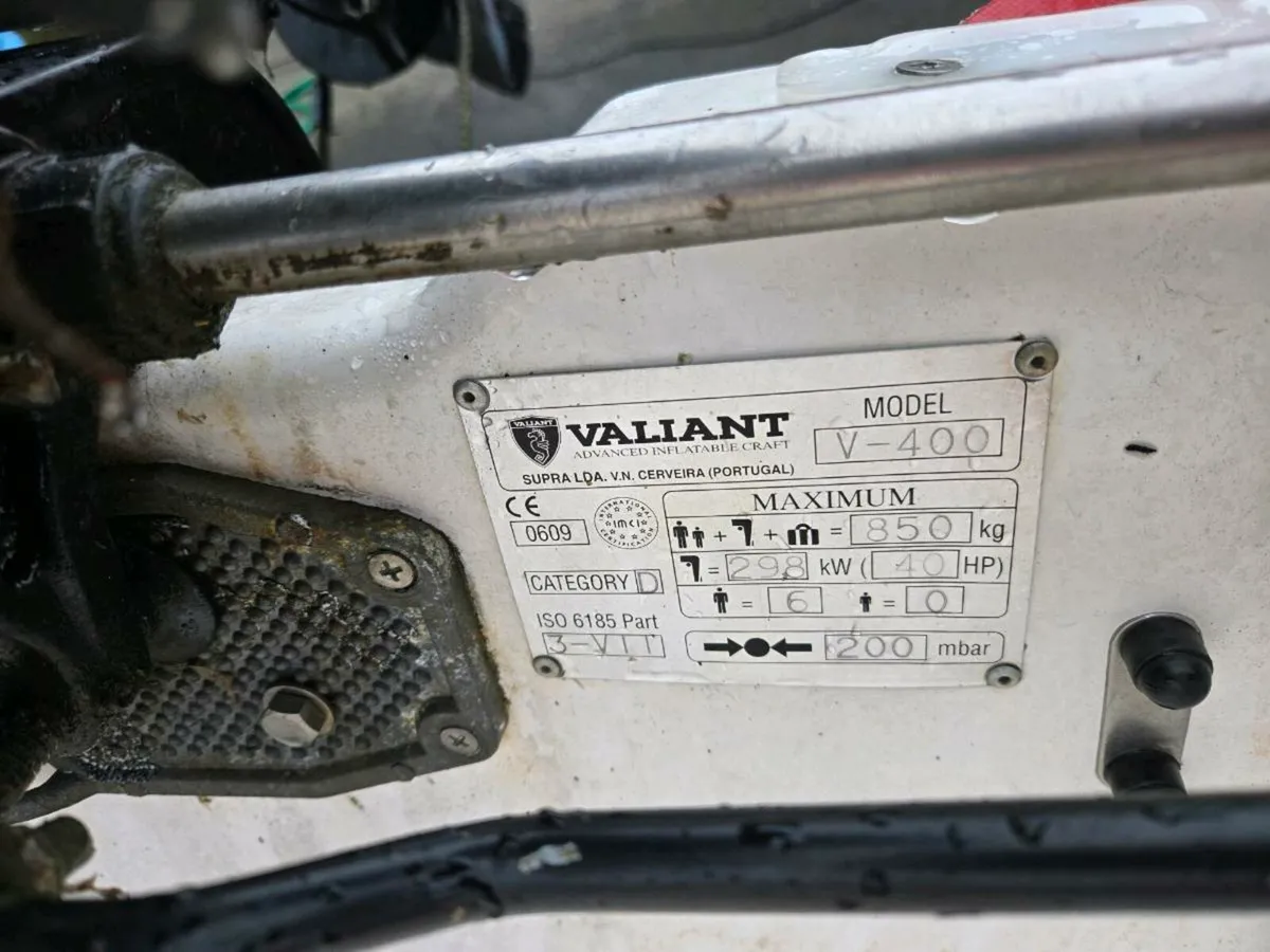 €750 4m RIB  trailer and 30hp mariner two stroke - Image 3