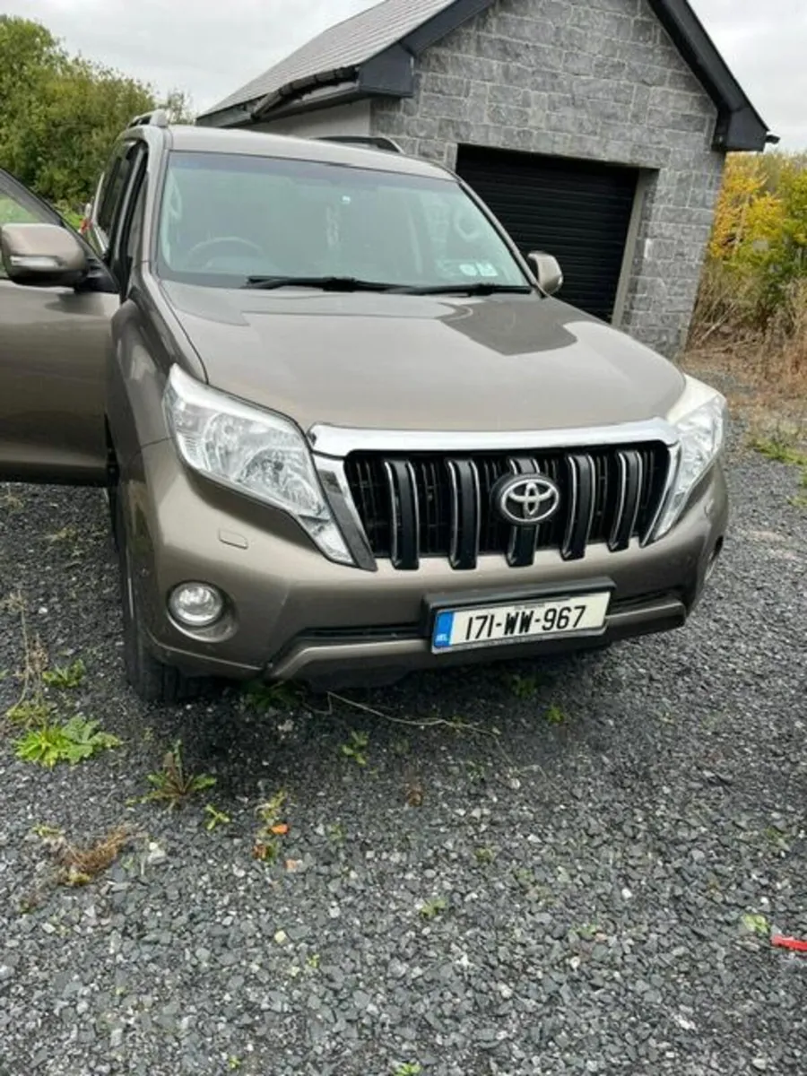 Toyota Land Cruiser 2017 - Image 2
