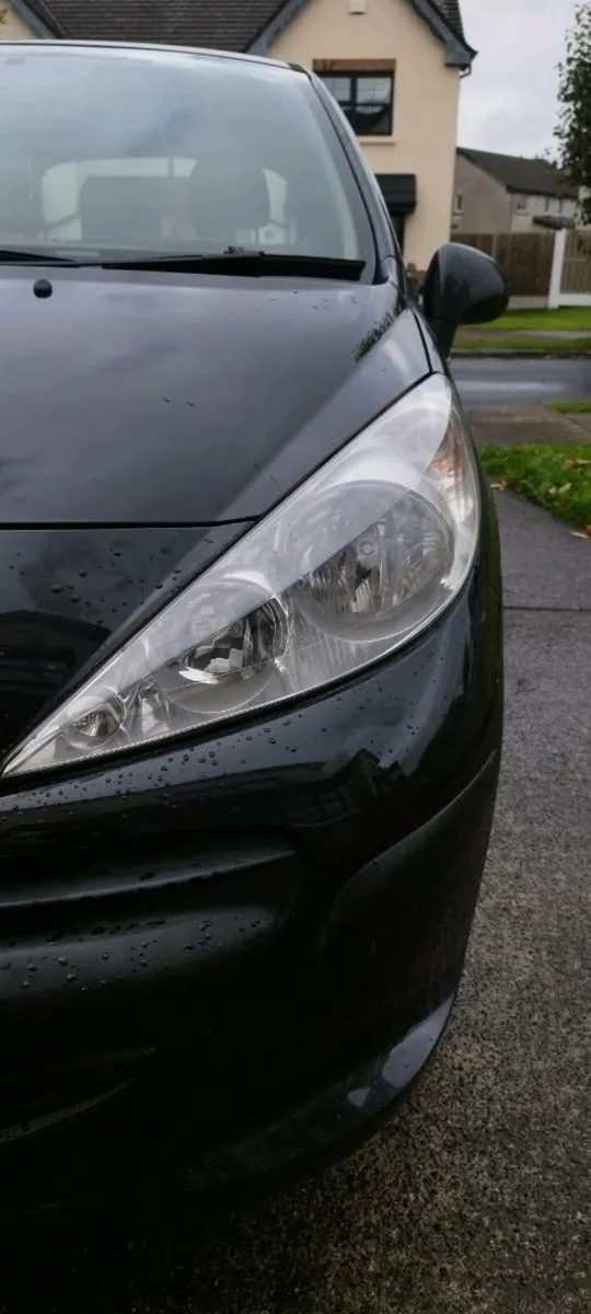 Headlight restoration - Image 1