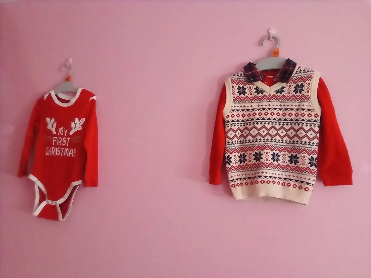 Baby Christmas clothes - Image 1