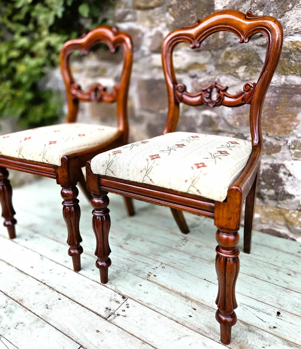 4 x Victorian Balloon Back Chairs - Circa 1870 - Image 4