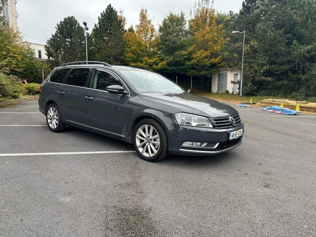 Volkswagen Passat 1.6Tdi Highline Estate - Image 1