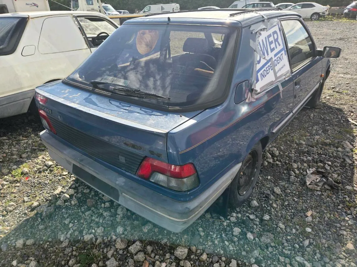 3x Peugeot 309s - Image 3