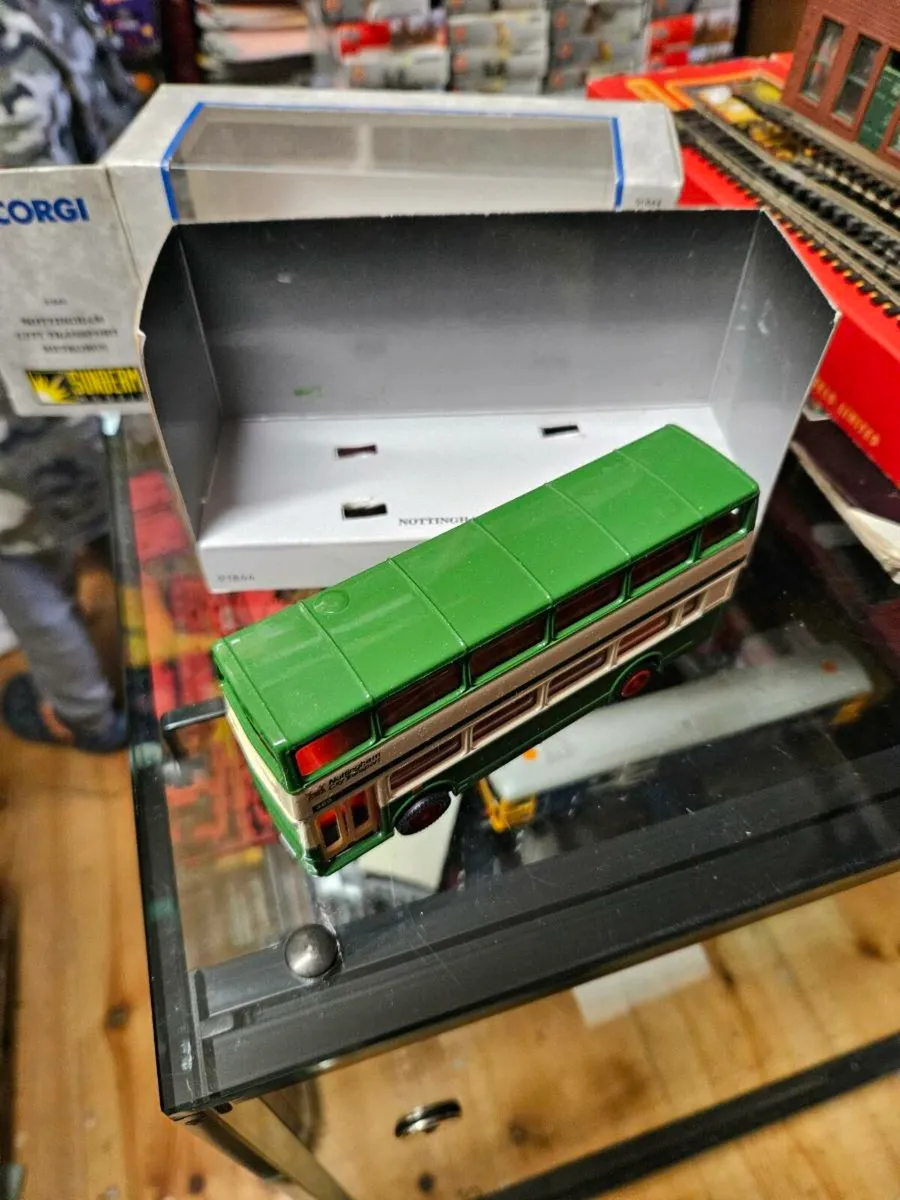 Corgi Bus - Image 2