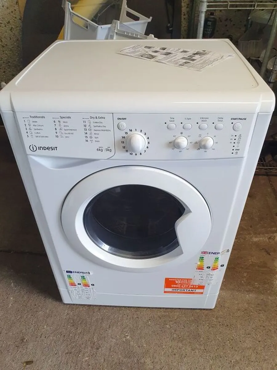 Indesit wash and dry - Image 2