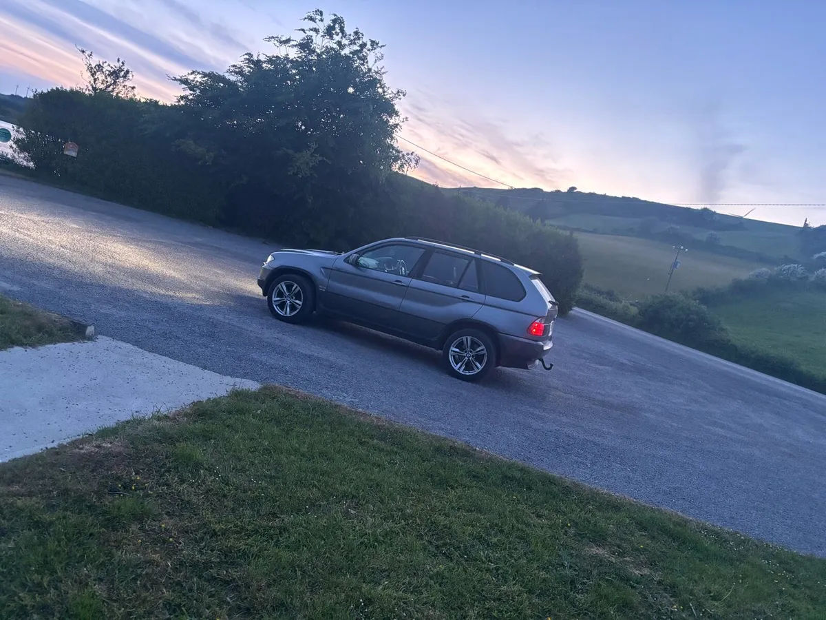 Bmw x5 - Image 2