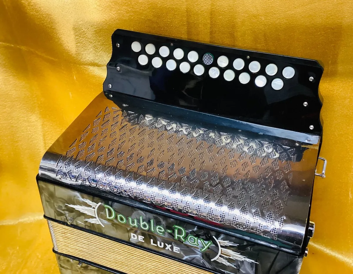 Hohner B/C 3 Voice Black Dot Accordion - Image 2