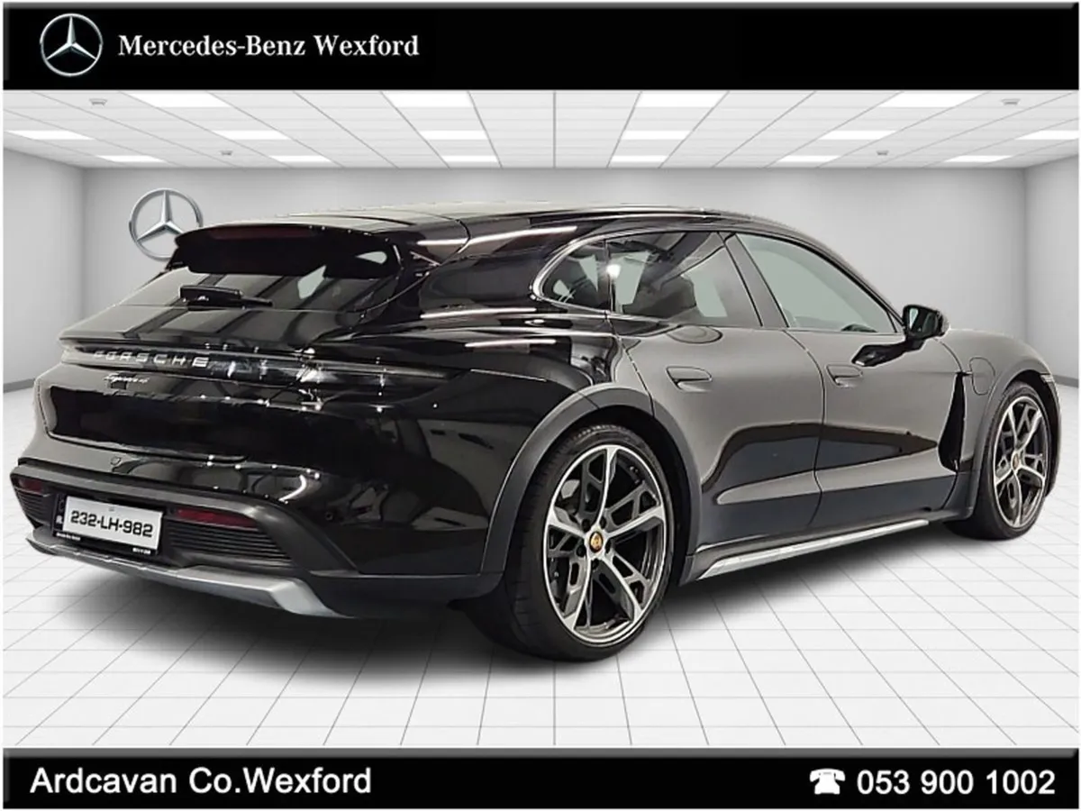 Porsche Taycan 4 Cross Turismo 93kw/h 6.9  HP PCP - Image 4