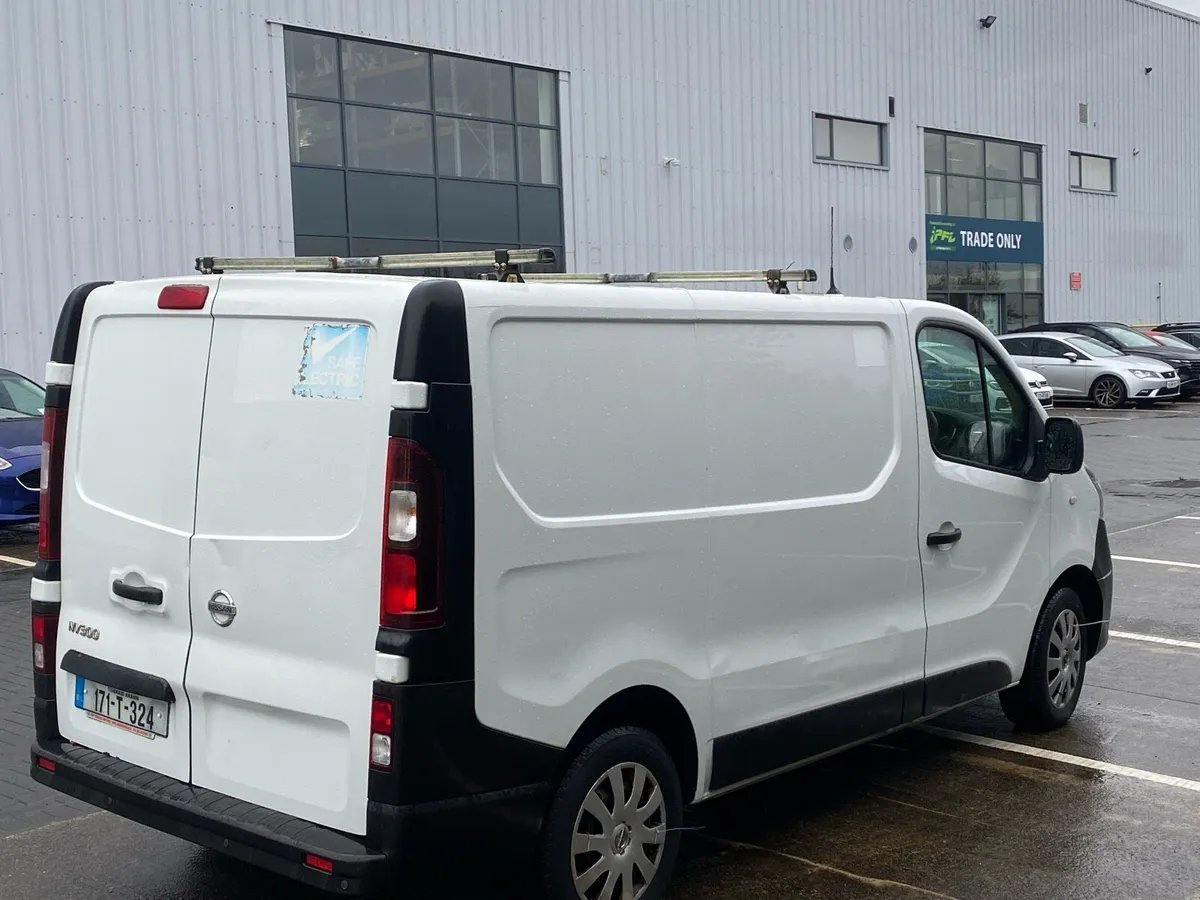 2017 Nissan NV300, swb, Only 150k km 1 Owner - Image 4