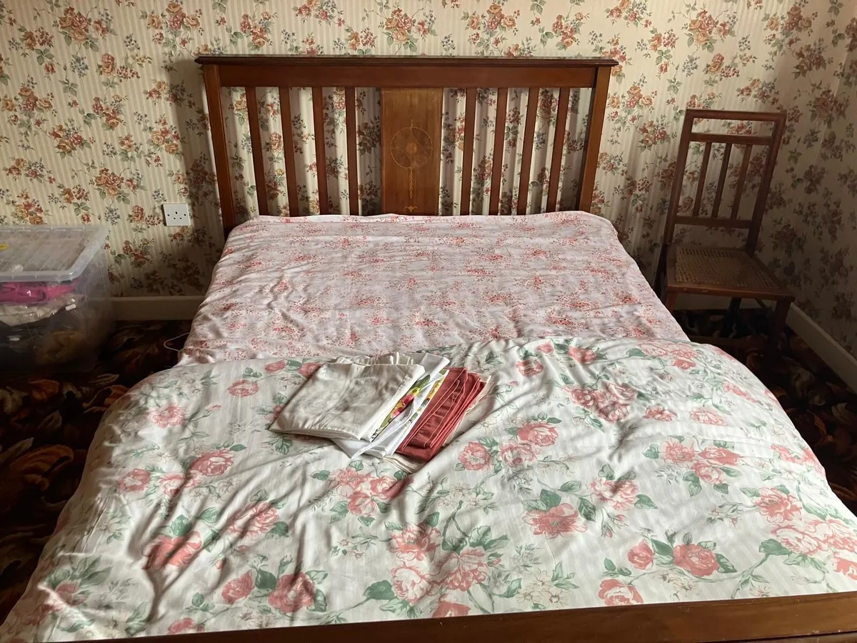 Bed frames - Image 1