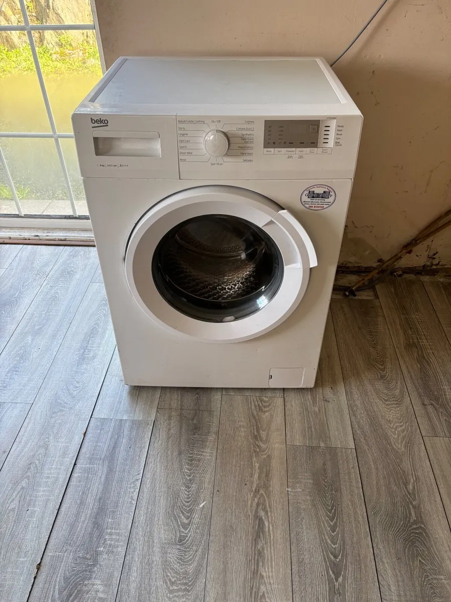 Washing machine - Image 1