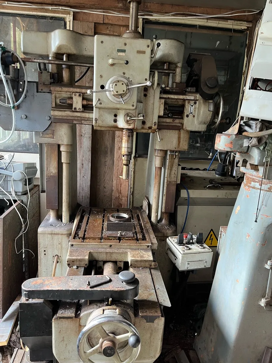 Milling machine, drill-slotter - jig borer - Image 1
