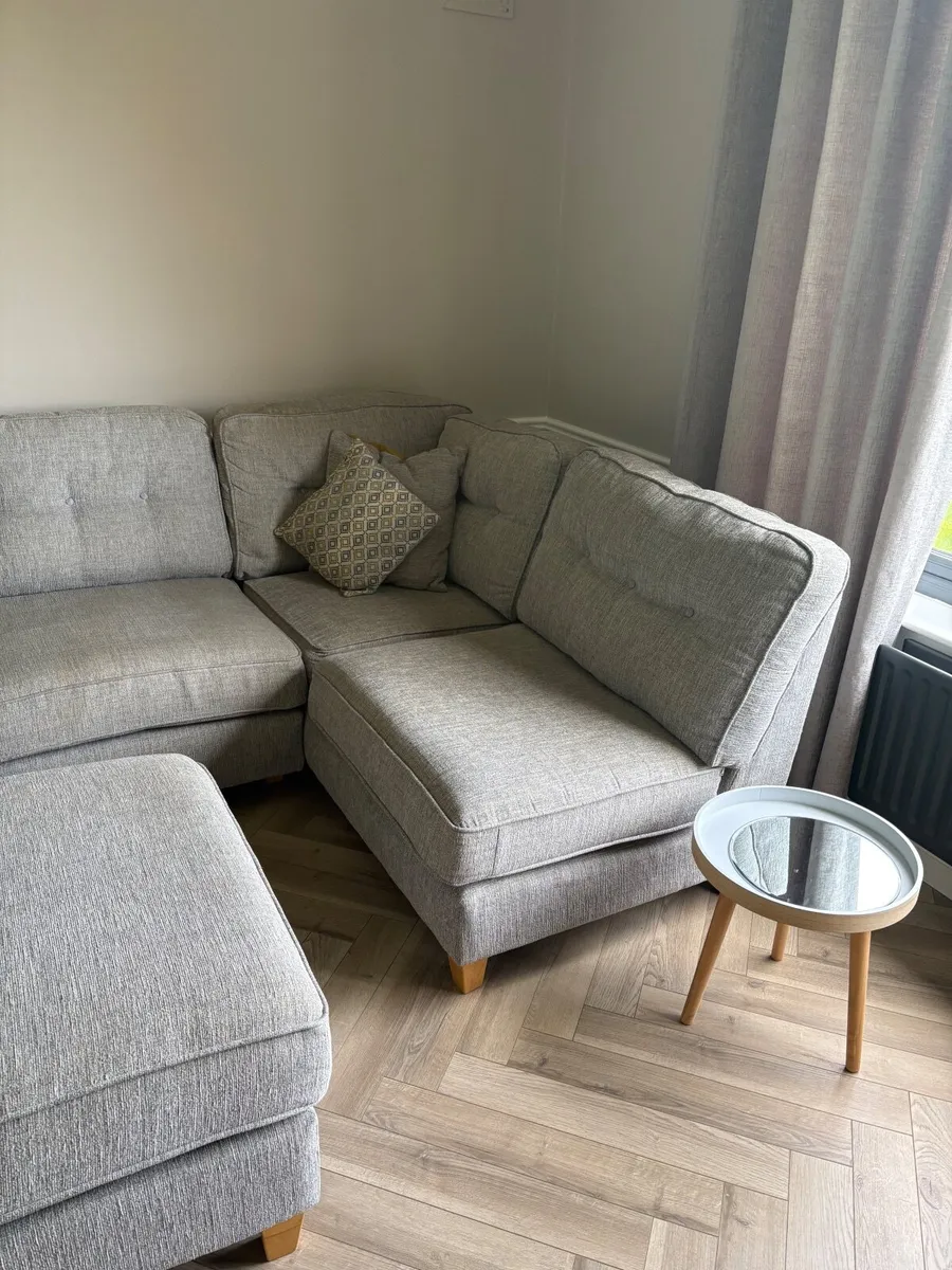 Couch - Image 3