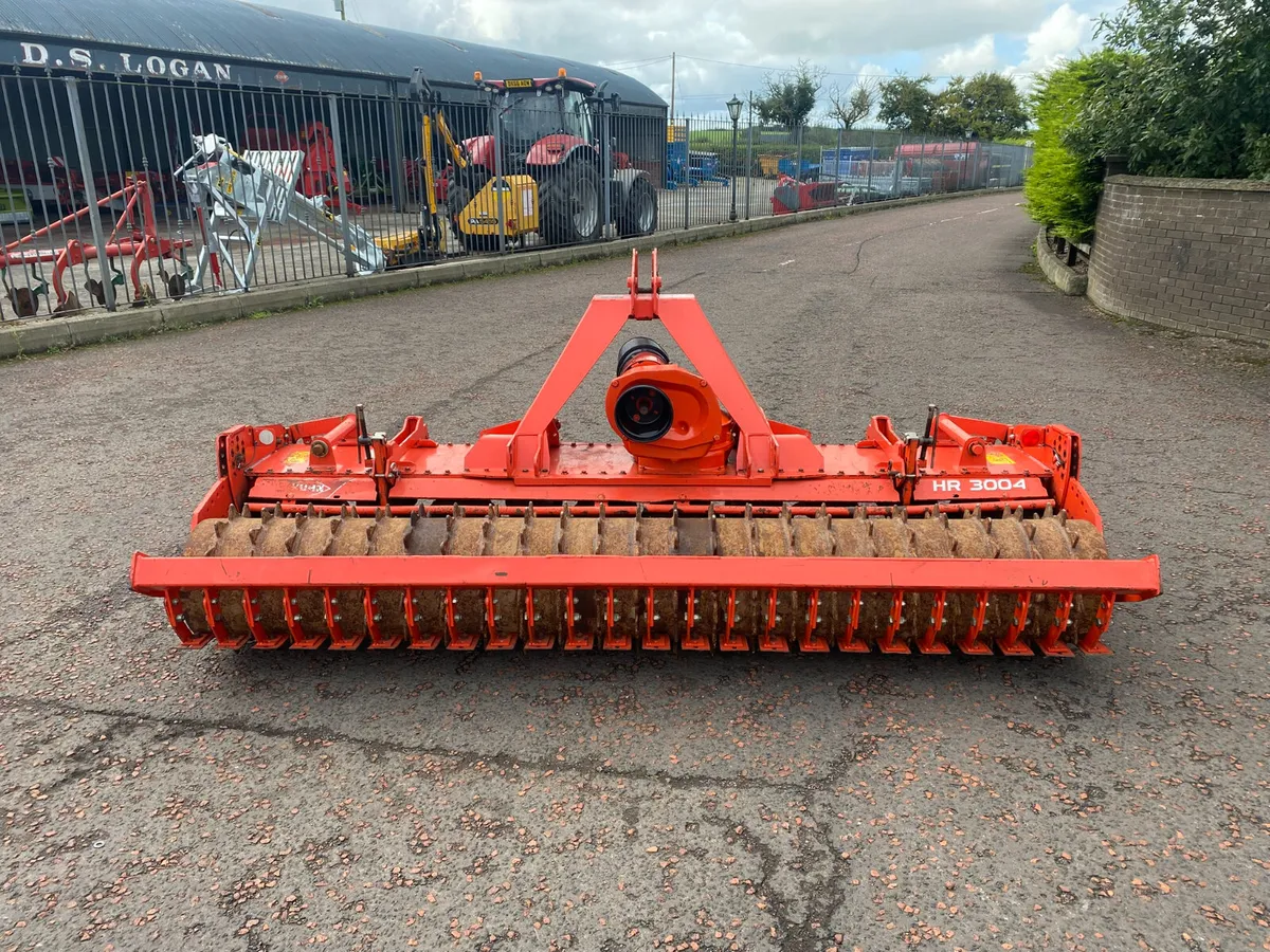 Kuhn HR3004D Power Harrow - Image 4