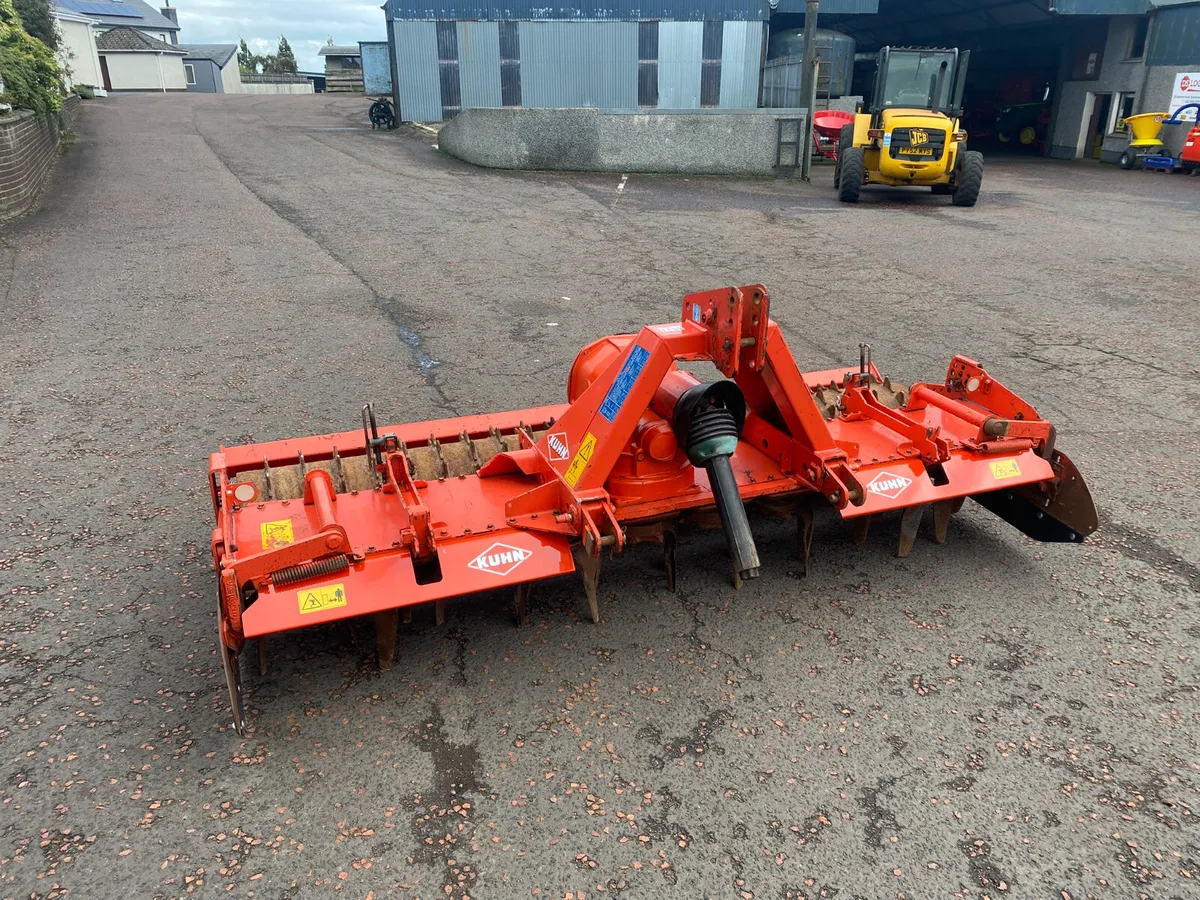 Kuhn HR3004D Power Harrow - Image 1