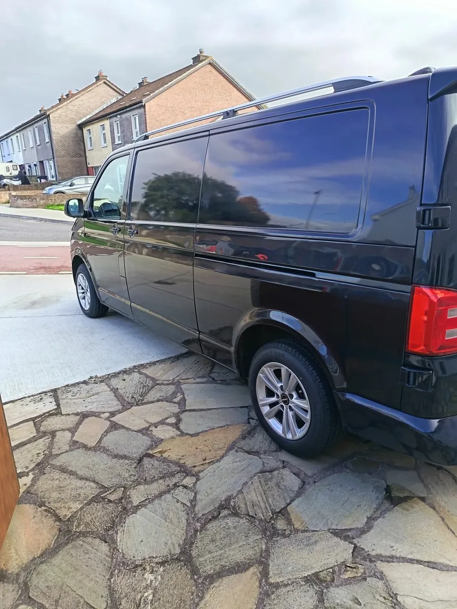 Man with a van - Image 2