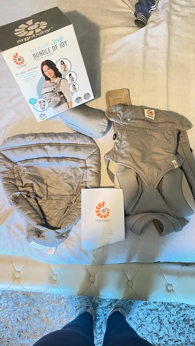 Ergobaby Baby Carrier/sling