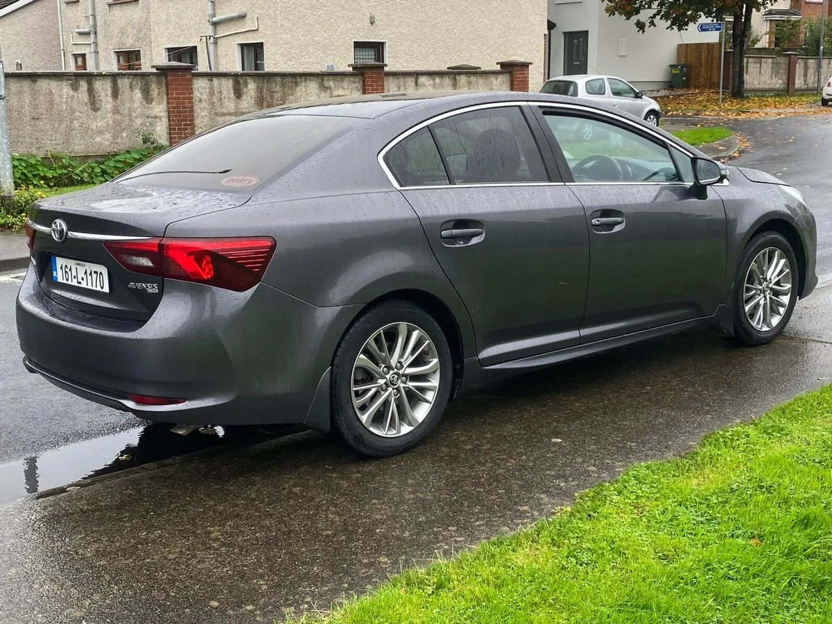 2016 Avensis 1.6D, only 150k km, Full History - Image 4