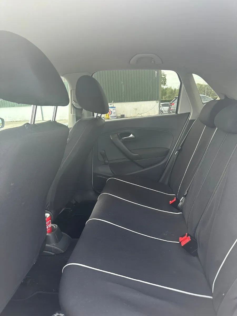 Volkswagen Polo 2010 - Image 3