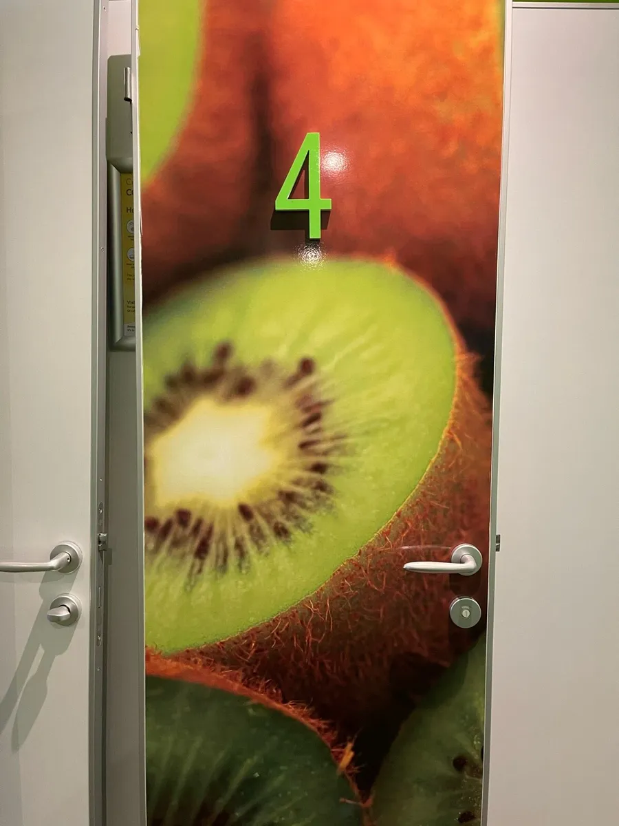 5x doors 60x 183cm - Image 1