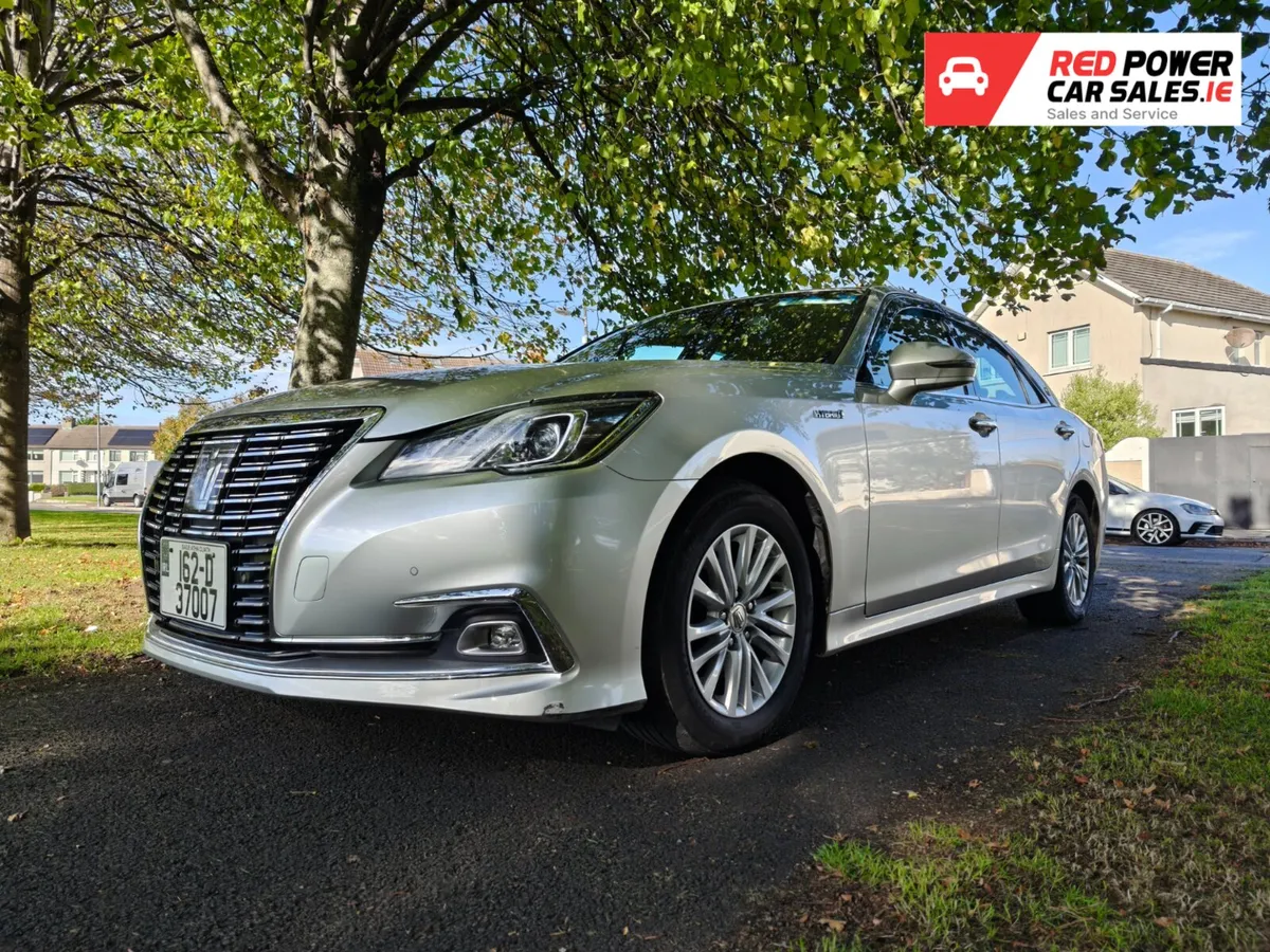 Toyota Crown 2016 Petrol Hybrid 2 Years NCT - Image 2