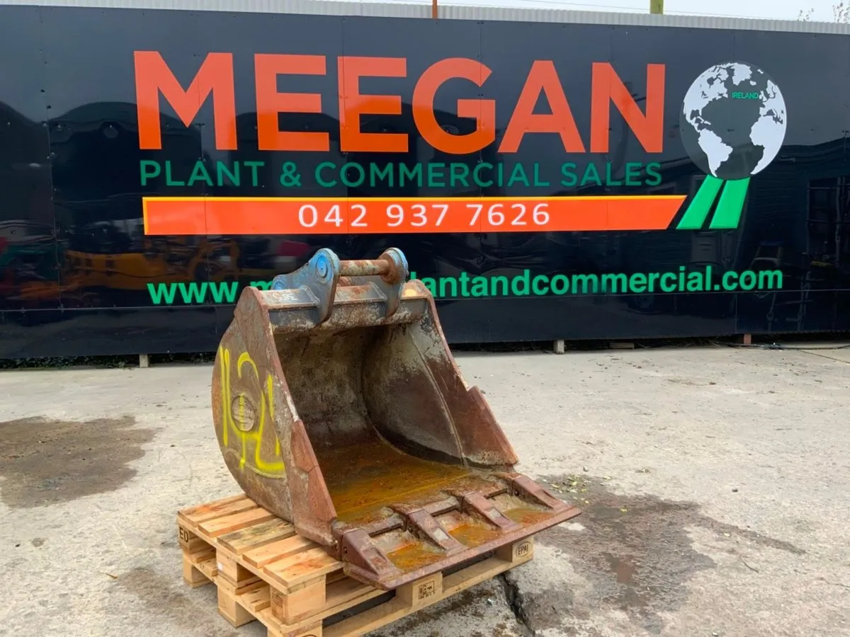 36"  STRICKLAND BUCKET.....65mm PINS........1421. - Image 1