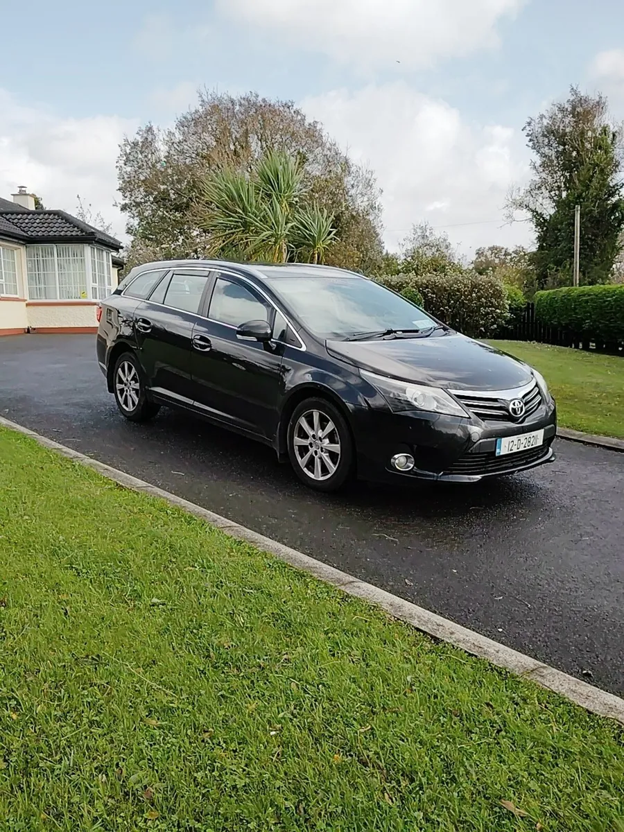Toyota Avensis - Image 1