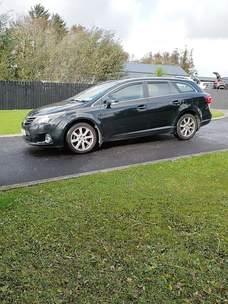 Toyota Avensis - Image 2