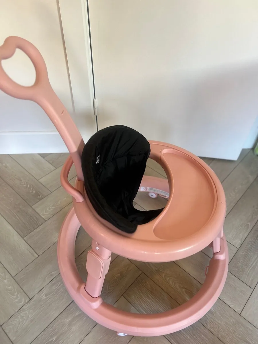 Baby walker - Image 1