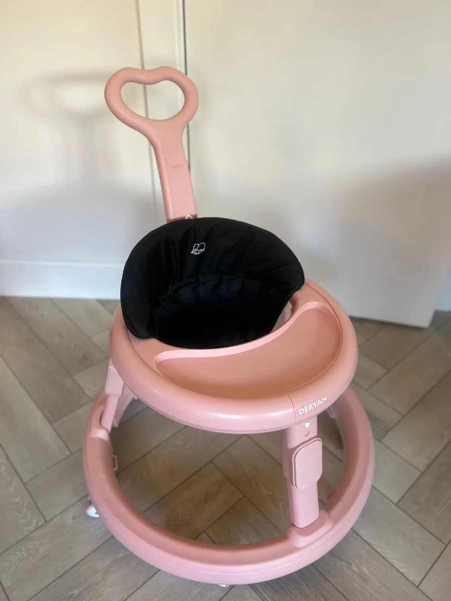 Baby walker - Image 2