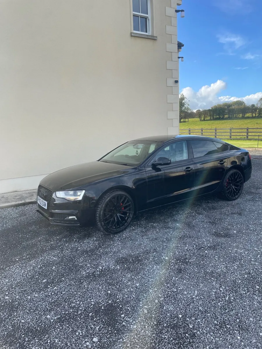Audi a5 - Image 1