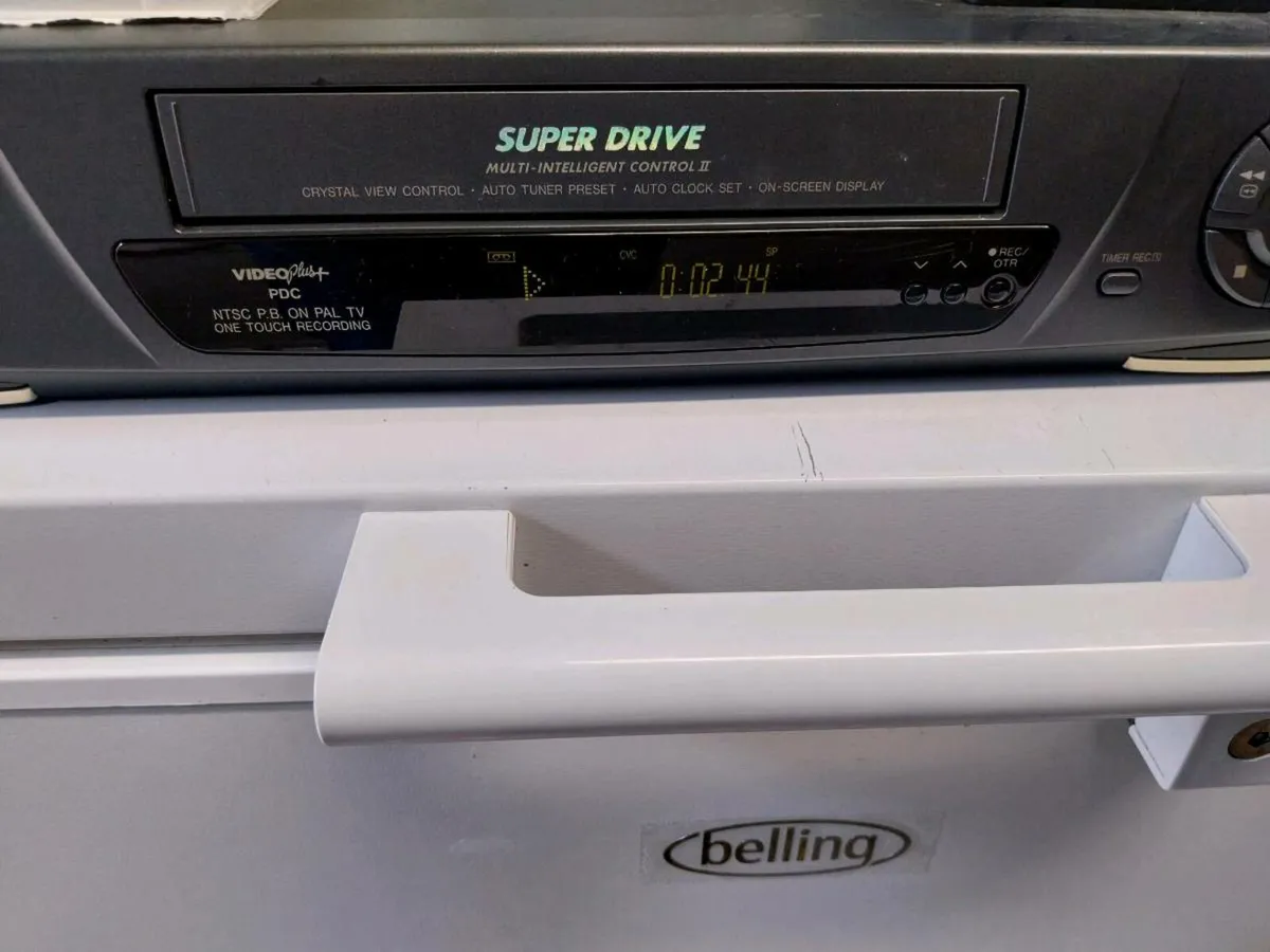 panasonic vhs player - Image 2