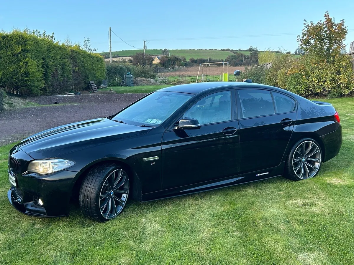 2015 BMW 520 msport plus - Image 2
