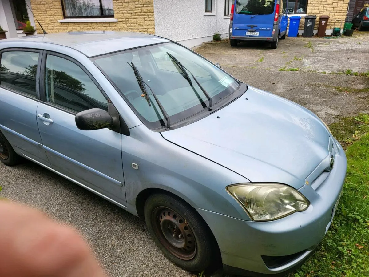 2005 Toyota Corolla - Image 1