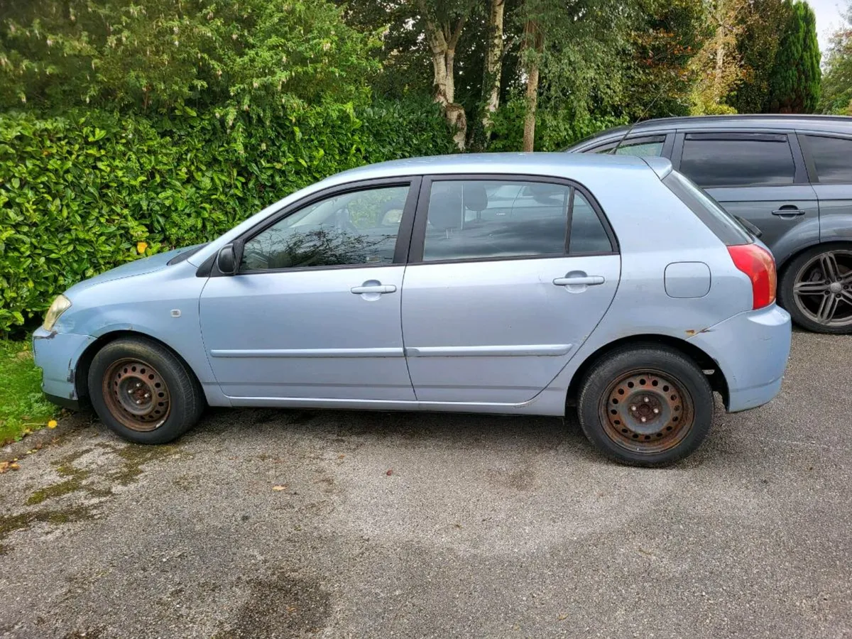 2005 Toyota Corolla - Image 3