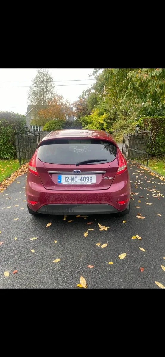 Ford Fiesta 2012 - Image 2