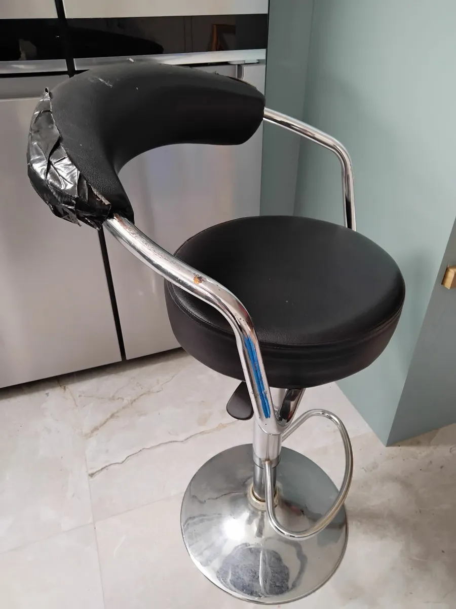 Kitchen stools - Image 2