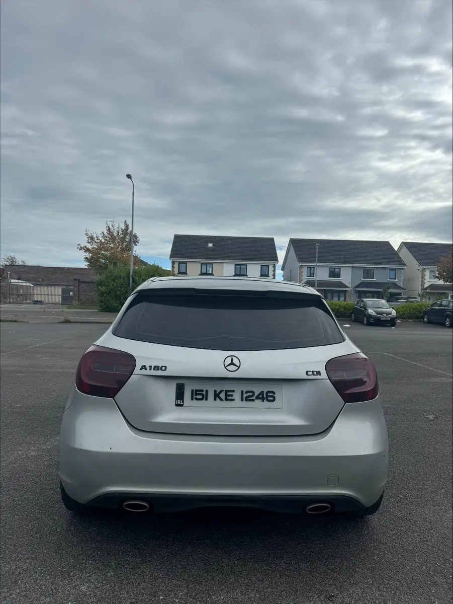 Mercedes-Benz A-Class 2015 - Image 3