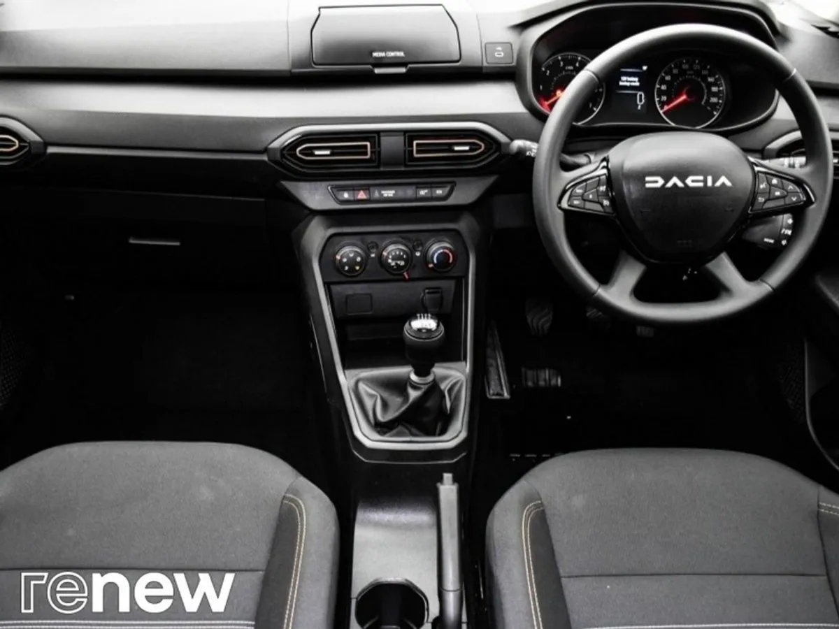 Dacia Sandero Stepway Stepway Expression TCe 90 G - Image 2