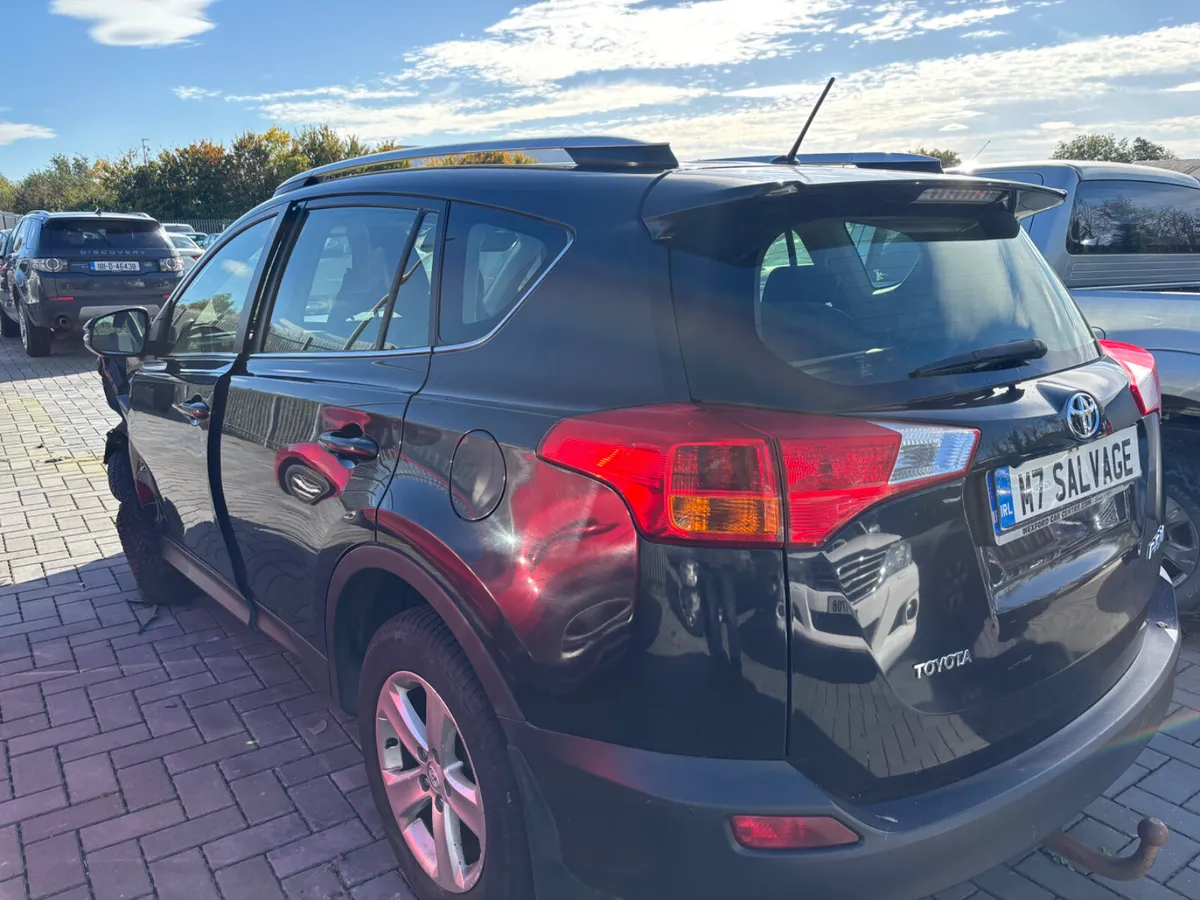 14 Rav 4 Diesel 215km NCT 6/26 Starting - Image 4