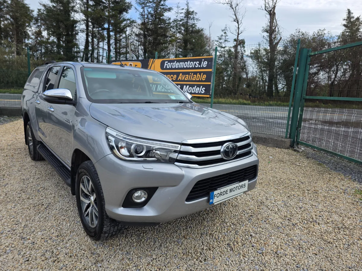 Toyota Hilux 2019 - Image 1