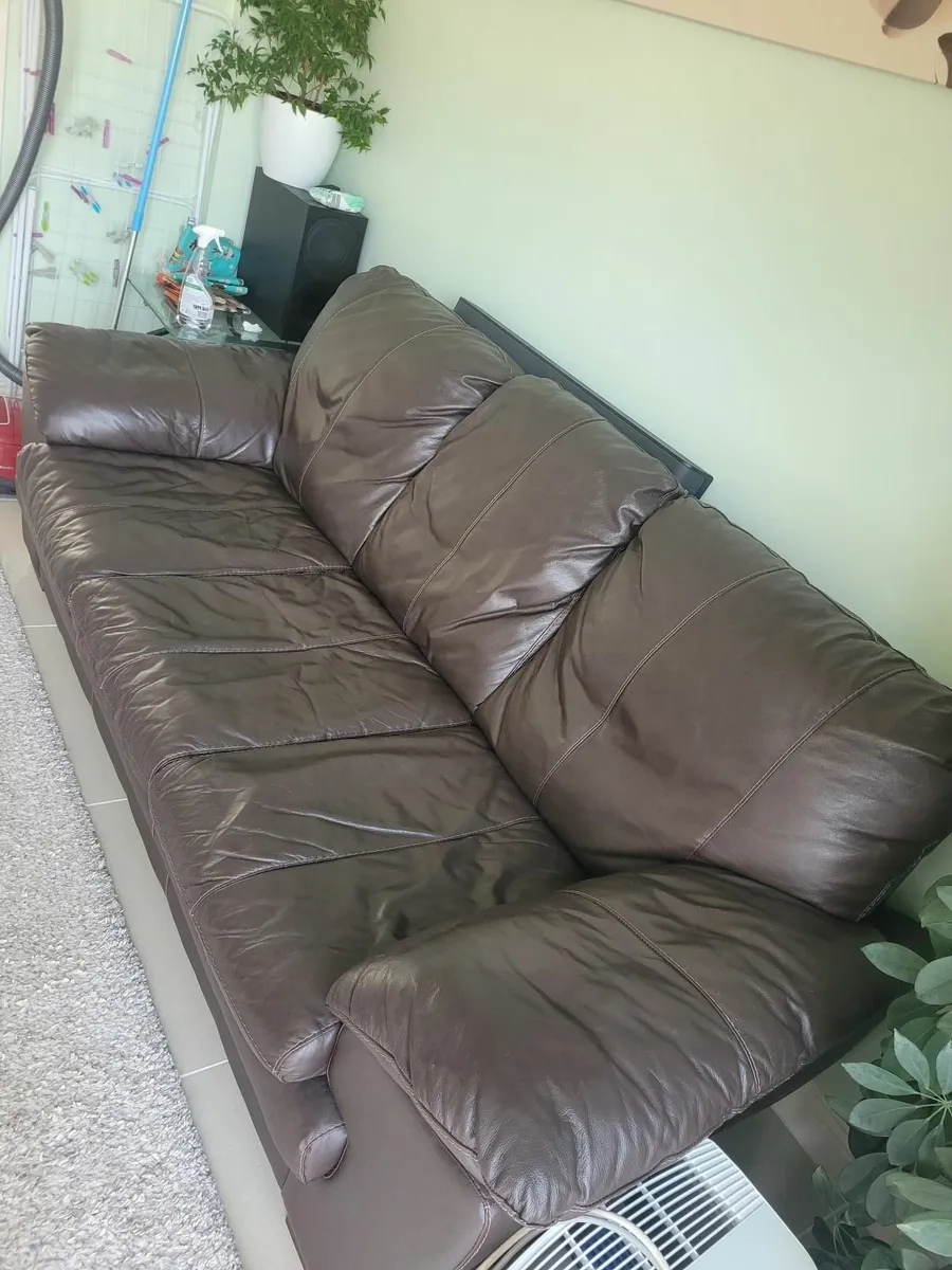 Couch - Image 3